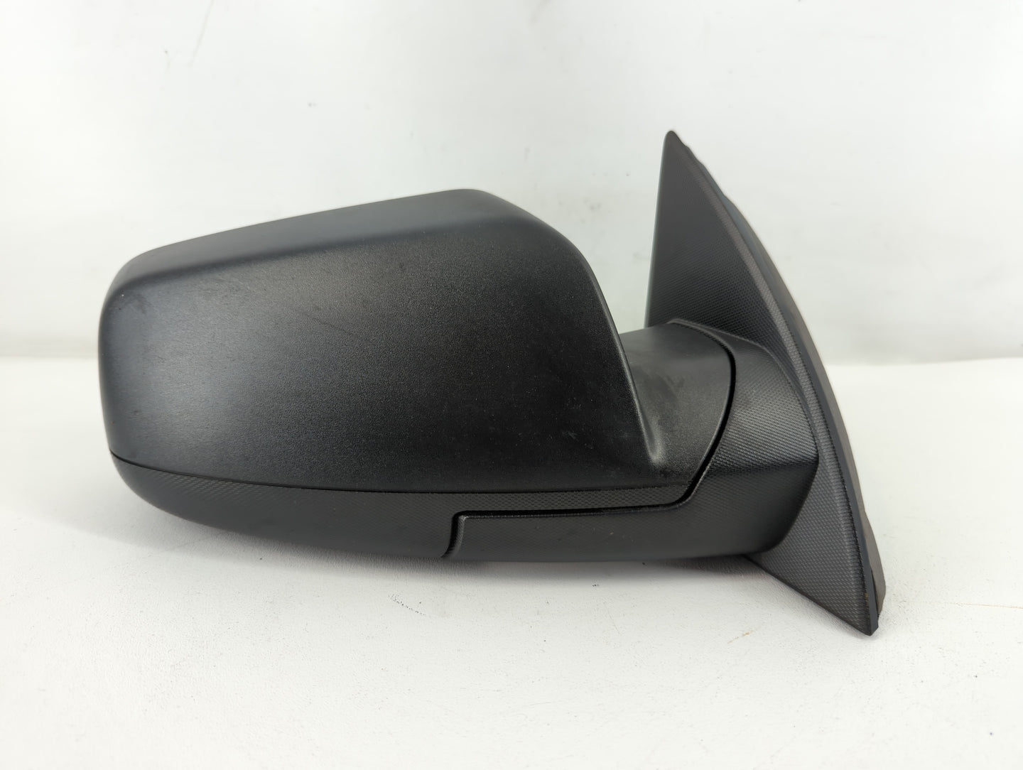 2010-2011 Chevrolet Equinox Passenger Side View Mirror - Right Door Mirror OEM Used - Oemusedautoparts1.com