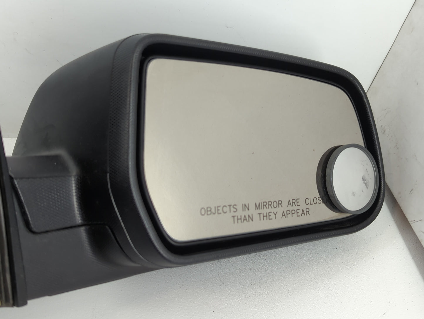 2010-2011 Chevrolet Equinox Passenger Side View Mirror - Right Door Mirror OEM Used - Oemusedautoparts1.com