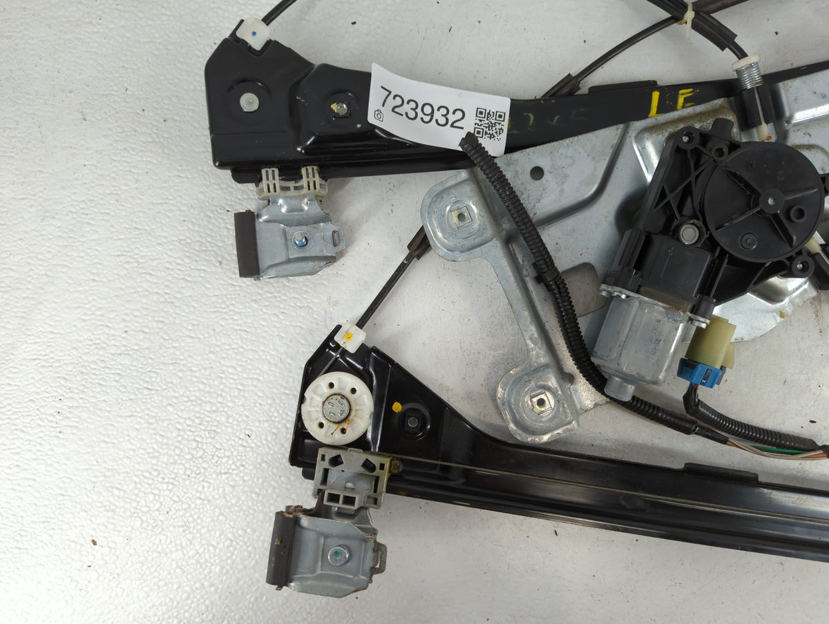 2010-2011 Chevrolet Equinox Driver Left Front Window Regulator 723932 - Oemusedautoparts1.com