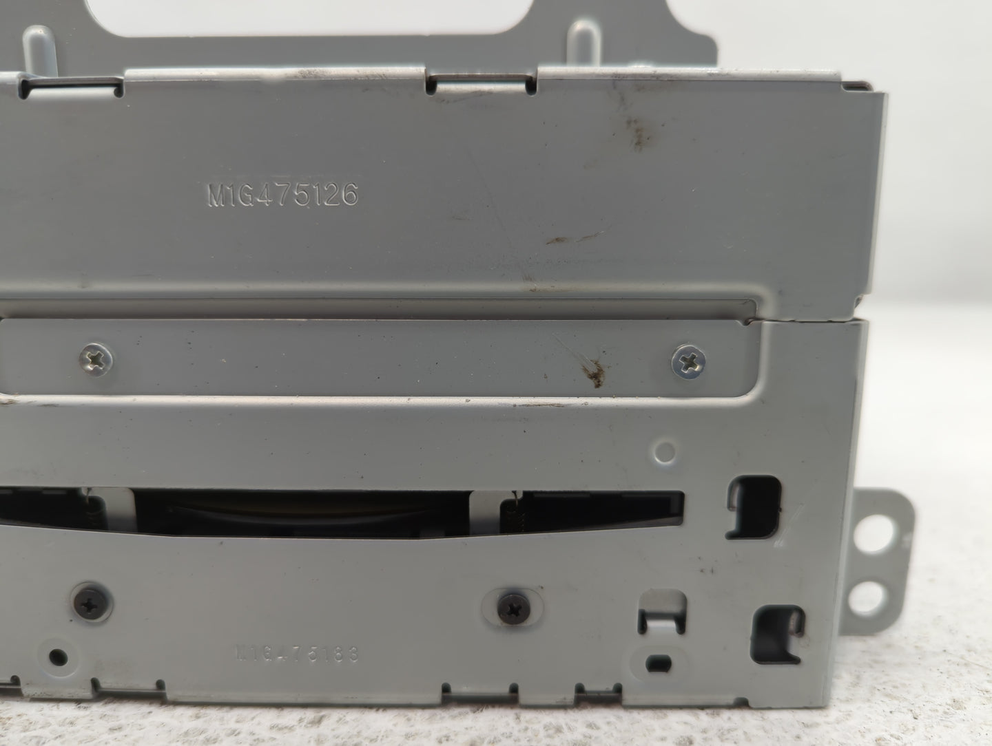 2010-2010 Chevrolet Equinox Am Fm Cd Player Radio Receiver - Oemusedautoparts1.com