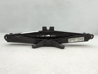 compare product 2010 Chevrolet Equinox Spare Scissor Car Jack 735319