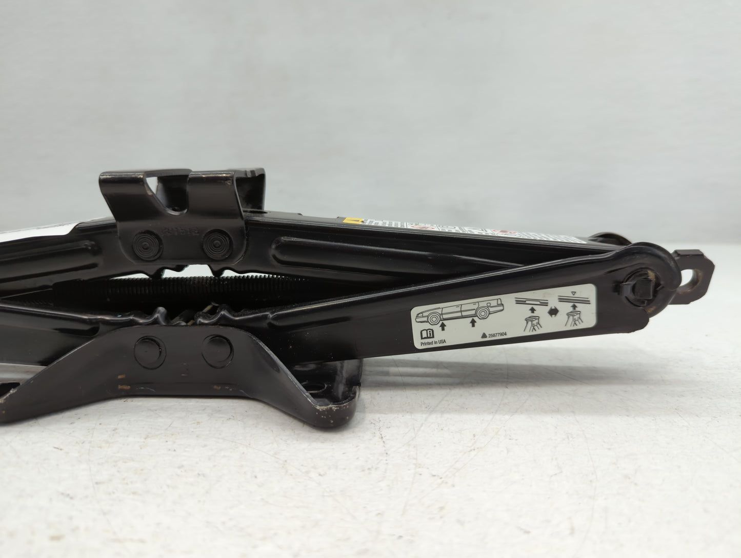 2010 Chevrolet Equinox Spare Scissor Car Jack 735319 - Oemusedautoparts1.com