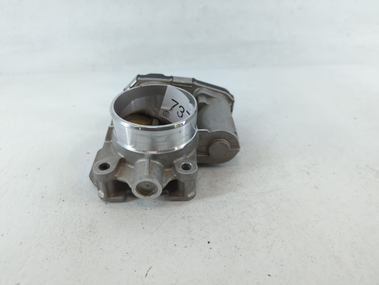 2010-2011 Chevrolet Equinox Throttle Body P/N:186AA5138 Fits Fits 2007 2008 2009 2010 2011 2012 OEM Used Auto Parts - Oemuse