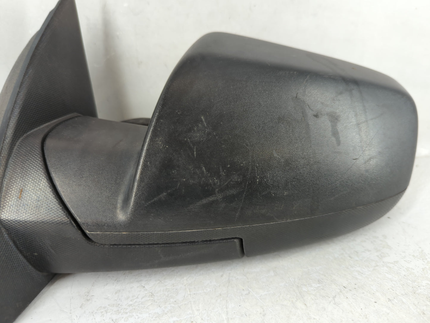 2010-2011 Chevrolet Equinox Driver Side View Mirror - Left Door Mirror OEM Used - Oemusedautoparts1.com