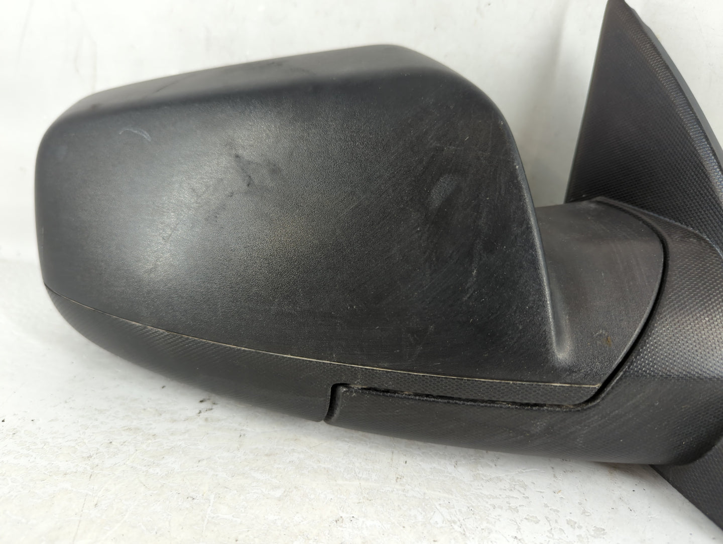 2010-2011 Chevrolet Equinox Passenger Side View Mirror - Right Door Mirror OEM Used - Oemusedautoparts1.com
