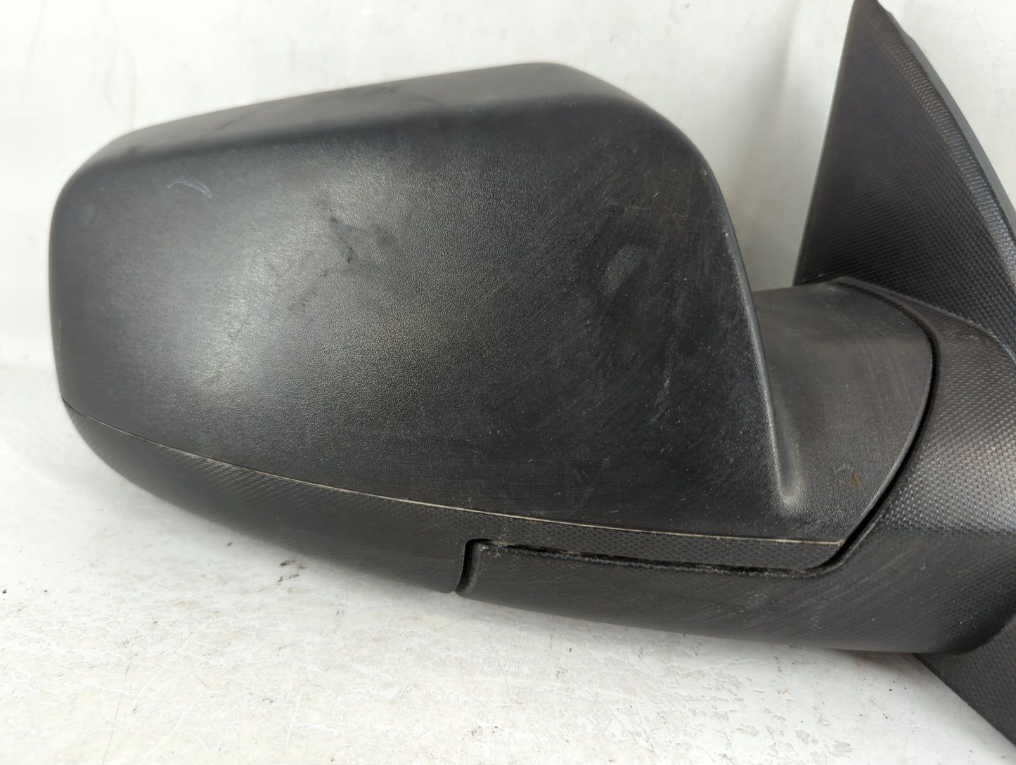 2010-2011 Chevrolet Equinox Passenger Side View Mirror - Right Door Mirror OEM Used - Oemusedautoparts1.com