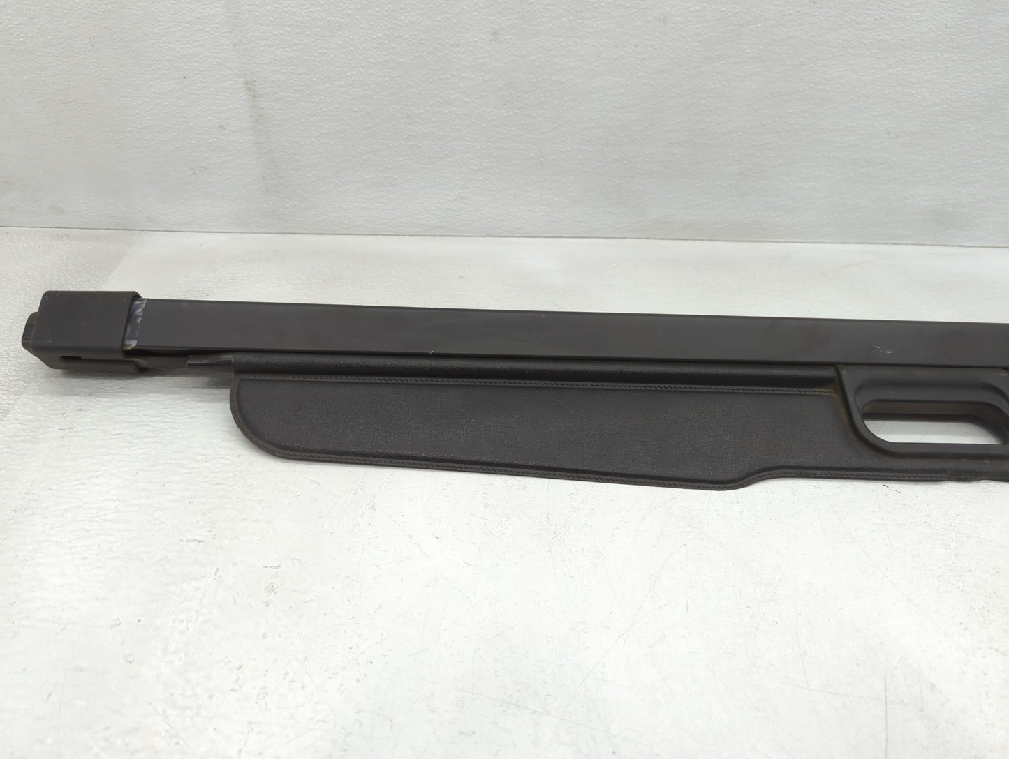 2010 Chevrolet Equinox Rear Cargo Cover Storage Retractable Shade - Oemusedautoparts1.com