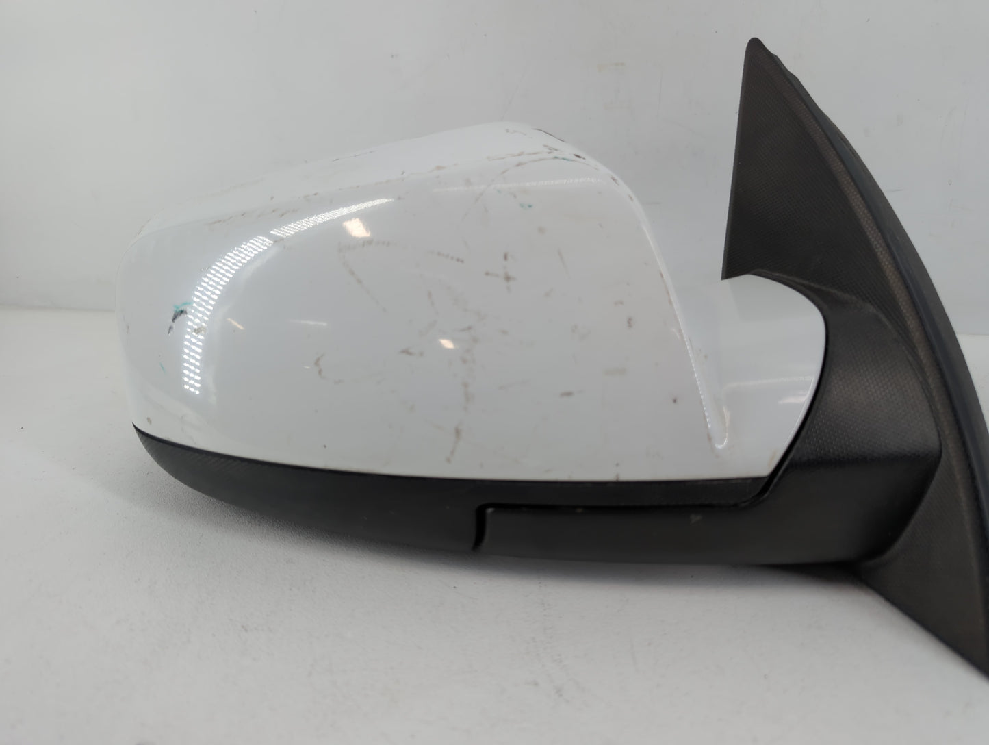 2010-2011 Chevrolet Equinox Passenger Side View Mirror - Right Door Mirror OEM Used - Oemusedautoparts1.com