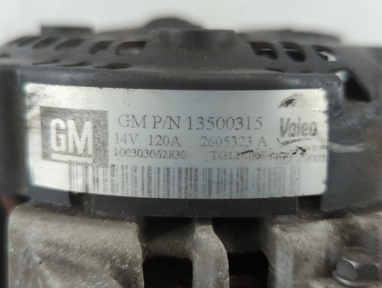 2010-2017 Chevrolet Equinox Alternator Replacement Generator Charging Assembly Engine OEM P/N:2605323 A 13500315 Fits OEM Us