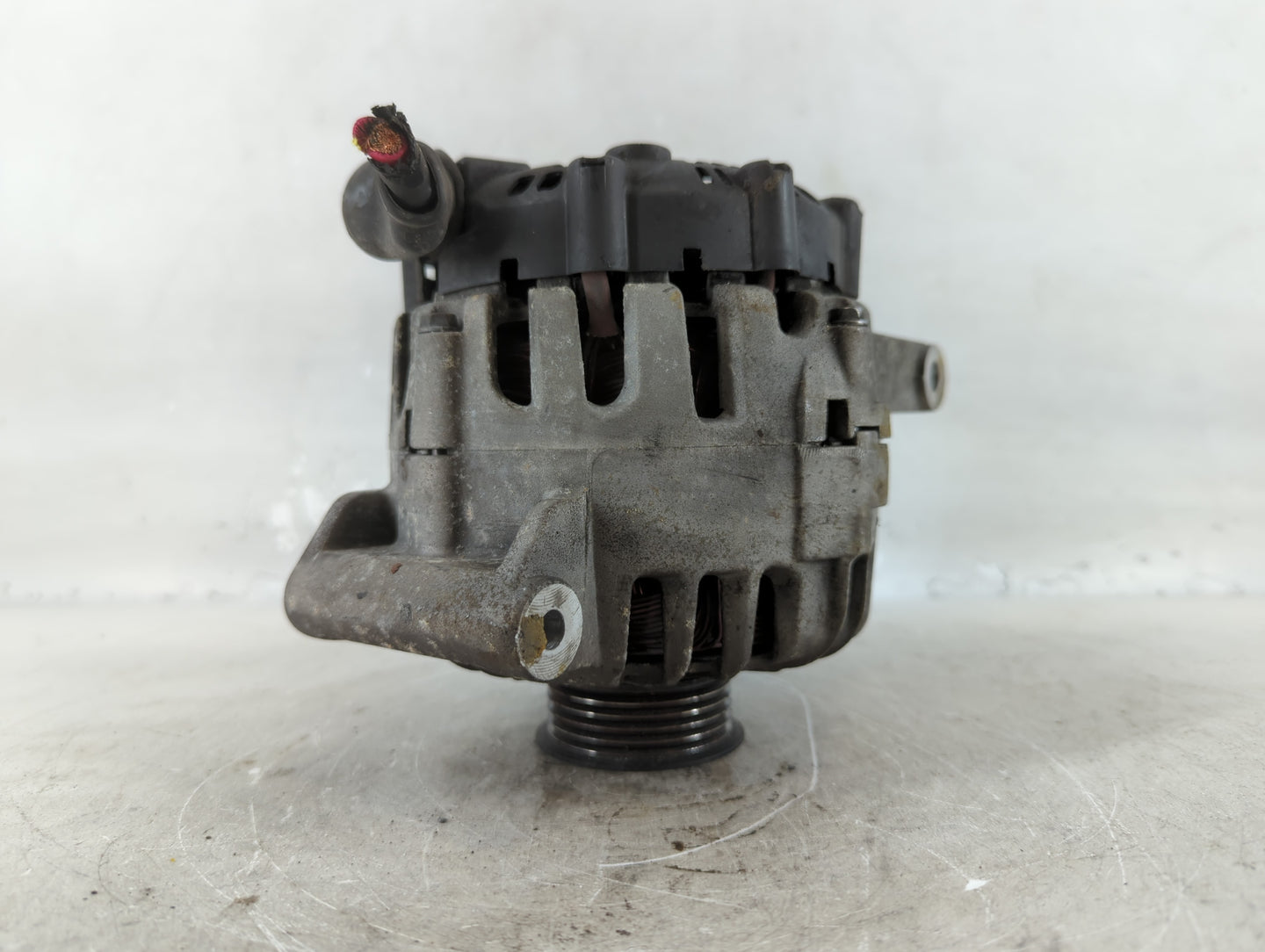 2010-2017 Chevrolet Equinox Alternator Replacement Generator Charging Assembly Engine OEM P/N:2605323 A 13500315 Fits OEM Us