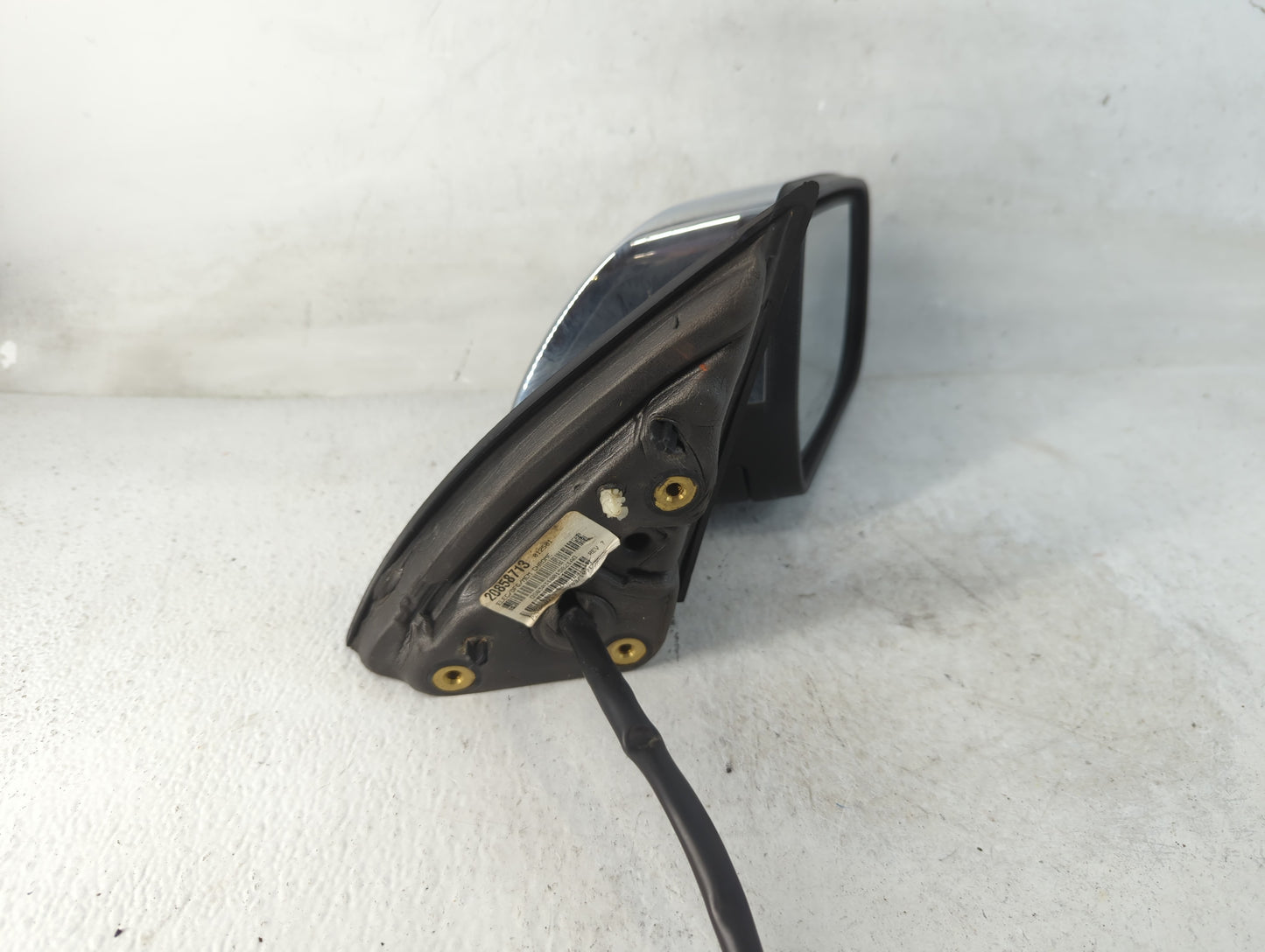2010-2011 Chevrolet Equinox Driver Side View Mirror - Left Door Mirror OEM Used - Oemusedautoparts1.com