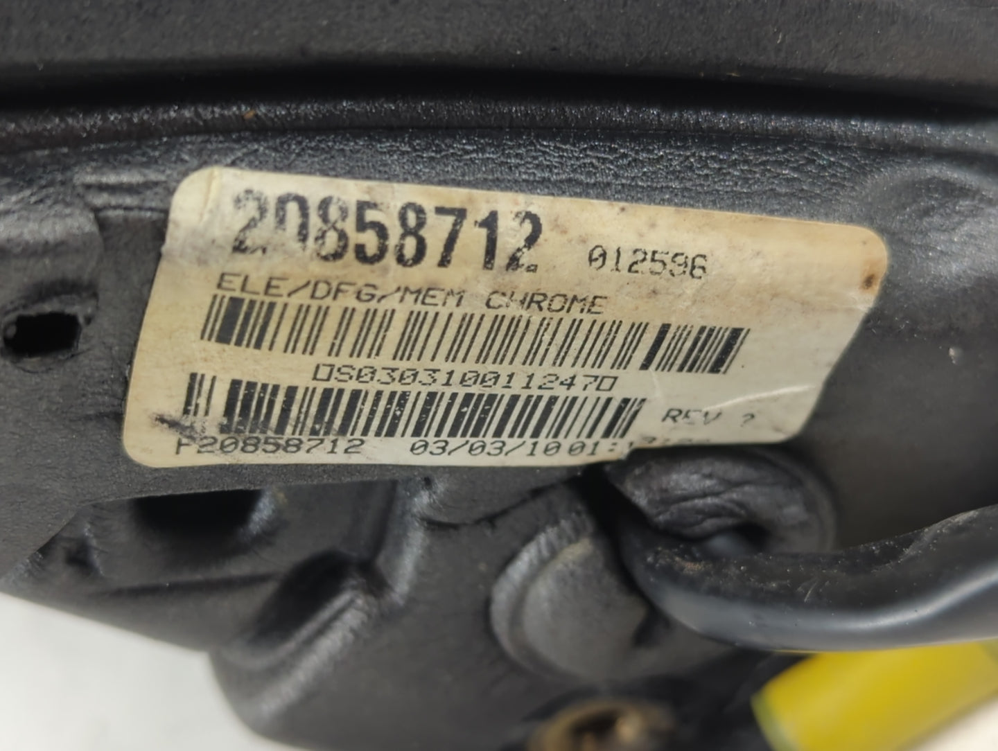 2010-2011 Chevrolet Equinox Passenger Side View Mirror - Right Door Mirror OEM Used - Oemusedautoparts1.com