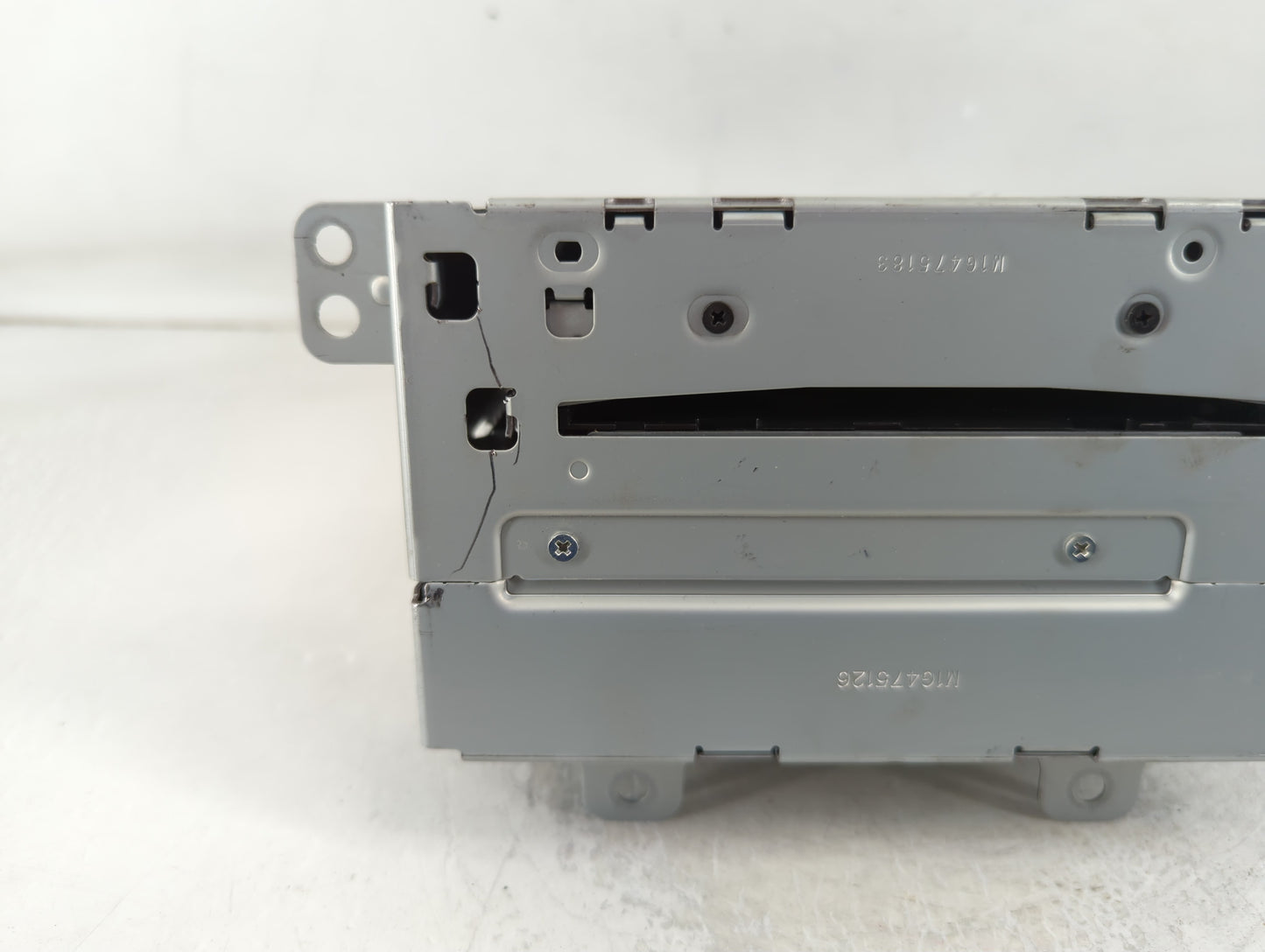 2010 Chevrolet Equinox Radio AM FM Cd Player Receiver Replacement P/N:20907419 Fits Fits 2011 OEM Used Auto Parts - Oemuseda