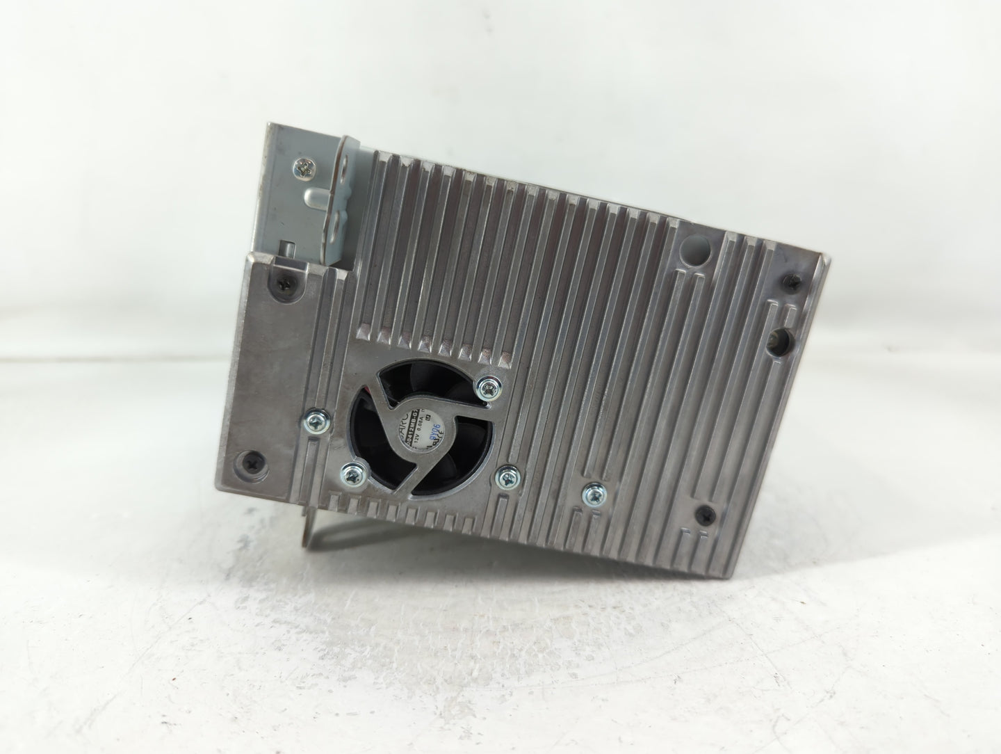 2010 Chevrolet Equinox Radio AM FM Cd Player Receiver Replacement P/N:20907419 Fits Fits 2011 OEM Used Auto Parts - Oemuseda