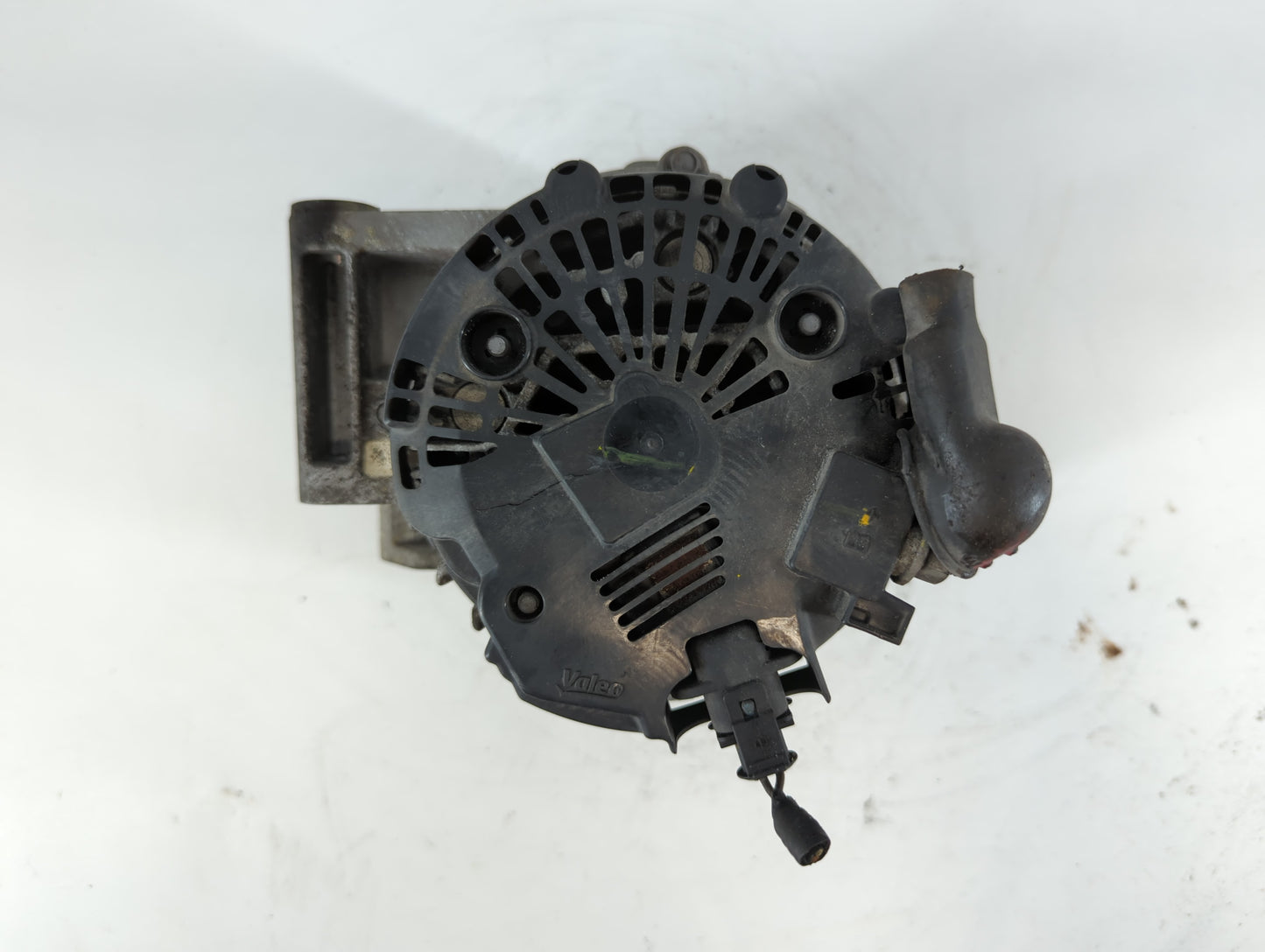 2010-2017 Chevrolet Equinox Alternator Replacement Generator Charging Assembly Engine OEM P/N:13500315 Fits OEM Used Auto Pa
