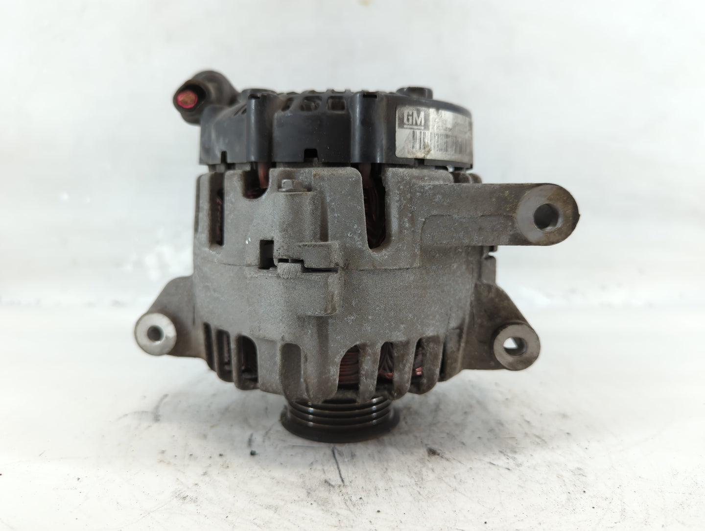 2010-2017 Chevrolet Equinox Alternator Replacement Generator Charging Assembly Engine OEM P/N:13500315 Fits OEM Used Auto Pa