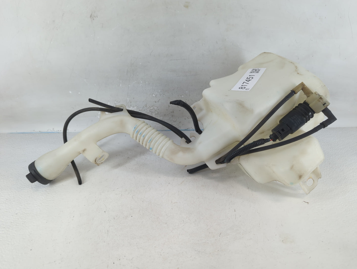 2010-2017 Chevrolet Equinox Windshield Washer Fluid Reservoir Bottle Oem - Oemusedautoparts1.com