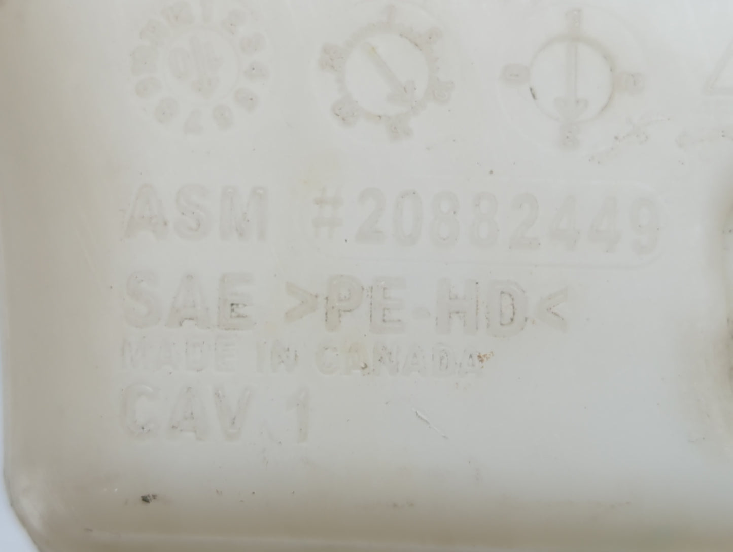 2010-2017 Chevrolet Equinox Windshield Washer Fluid Reservoir Bottle Oem - Oemusedautoparts1.com