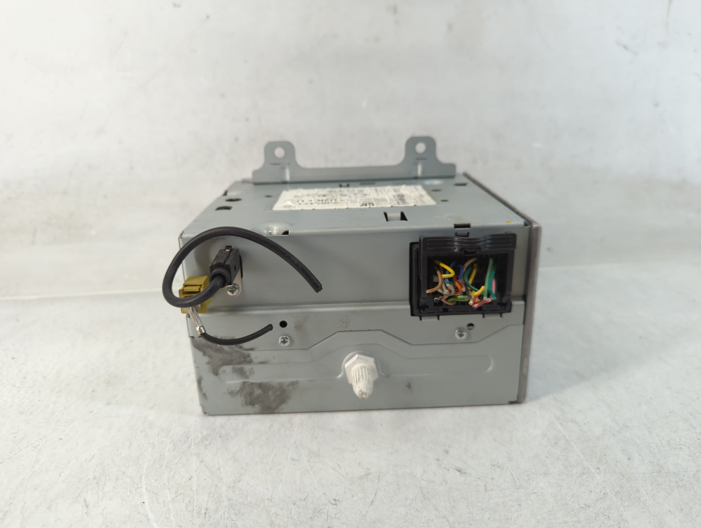 2010 Chevrolet Equinox Radio AM FM Cd Player Receiver Replacement P/N:20854715 Fits Fits 2011 OEM Used Auto Parts - Oemuseda