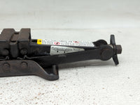 2010 Chevrolet Equinox Spare Scissor Car Jack 835729 - Oemusedautoparts1.com