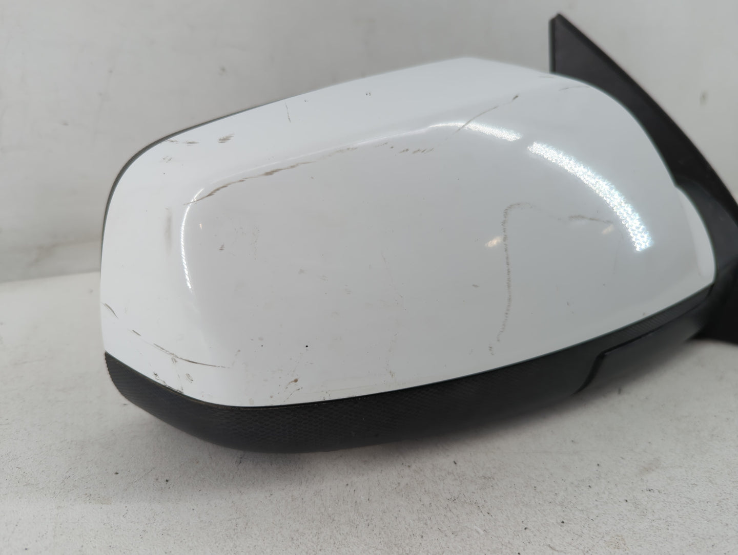 2010-2011 Chevrolet Equinox Passenger Side View Mirror - Right Door Mirror OEM Used - Oemusedautoparts1.com