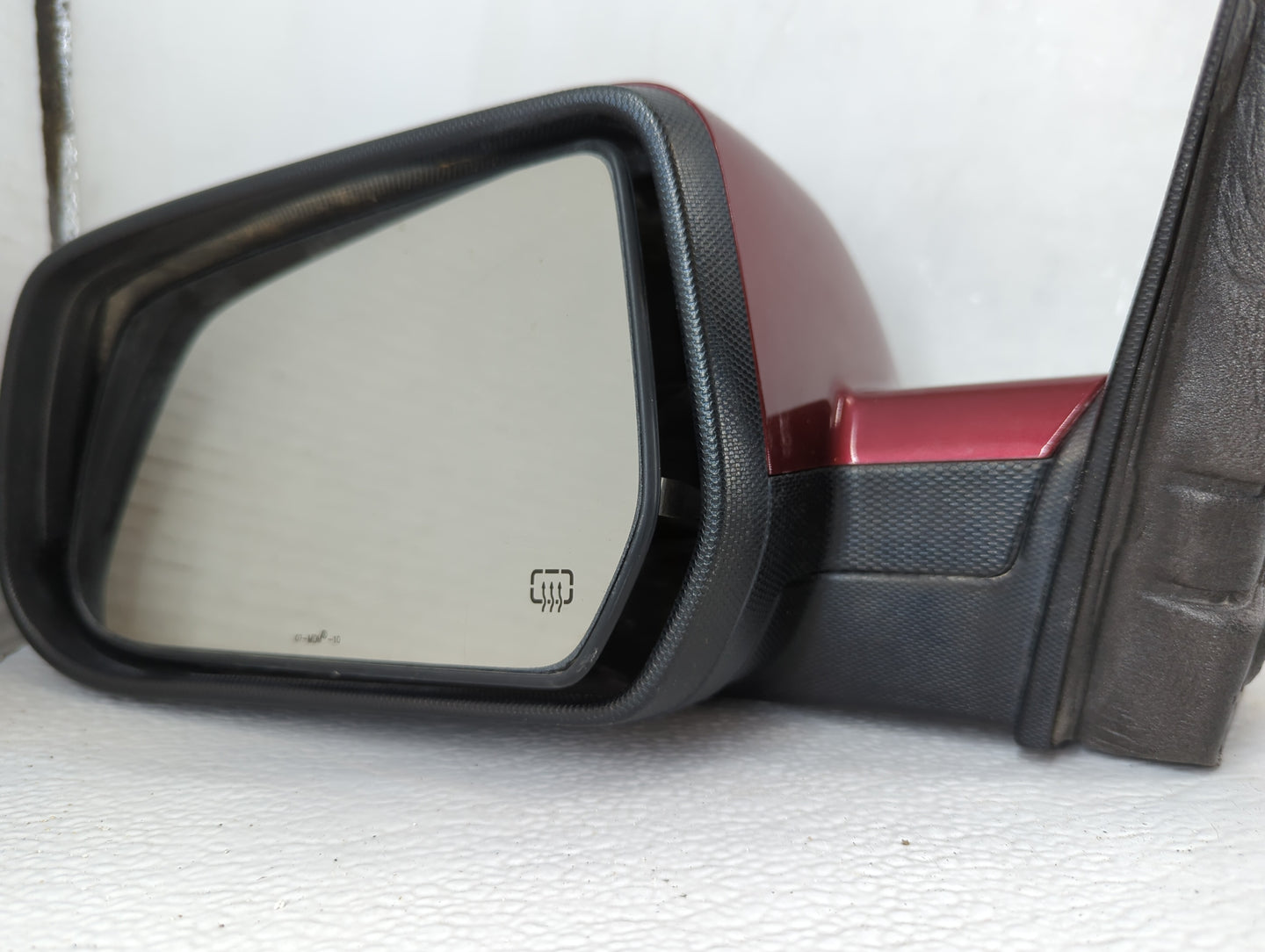 2010-2011 Chevrolet Equinox Driver Side View Mirror - Left Door Mirror OEM Used - Oemusedautoparts1.com