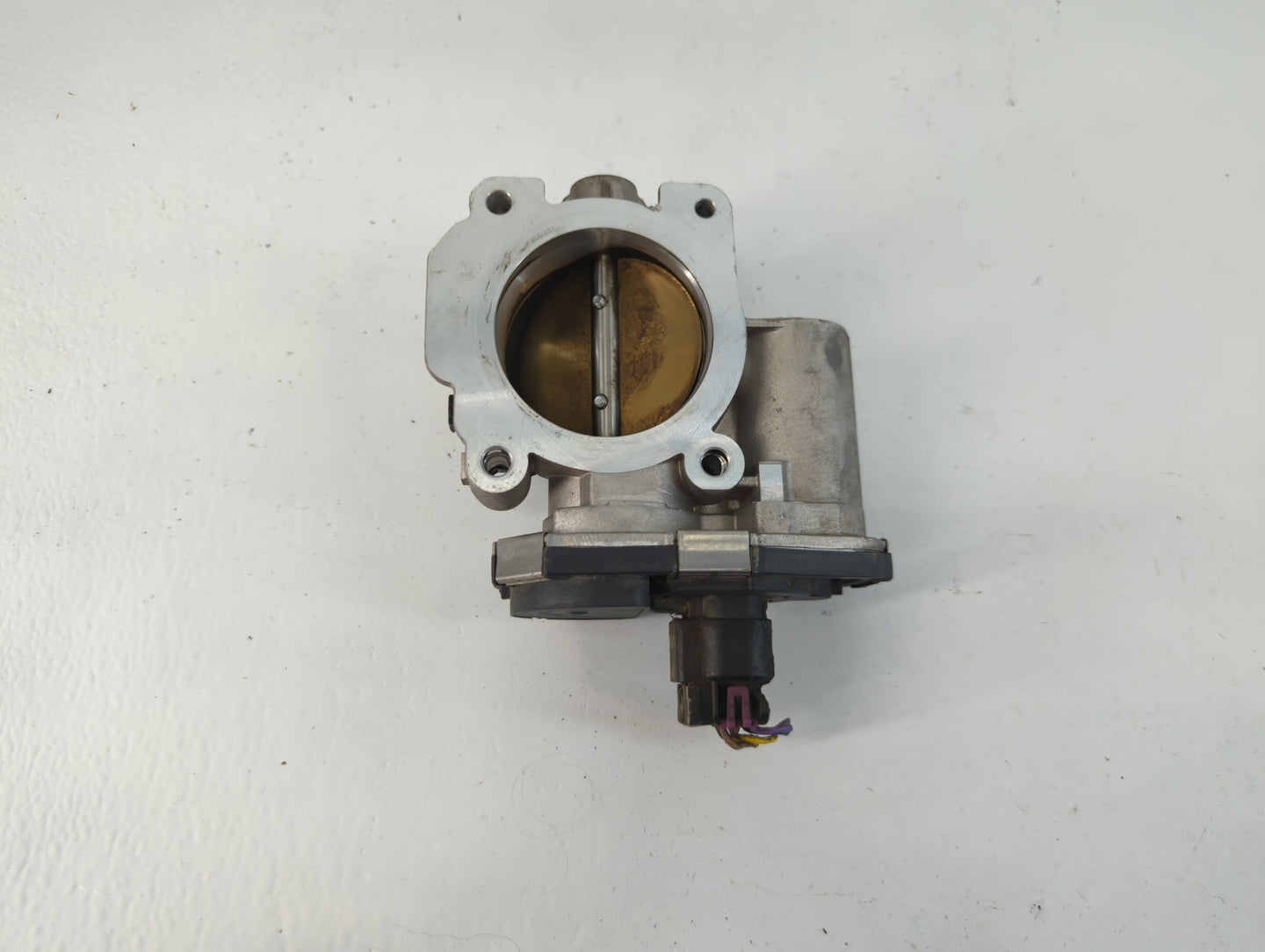 2010-2011 Chevrolet Equinox Throttle Body P/N:0584AA 186AA Fits Fits 2007 2008 2009 2010 2011 2012 OEM Used Auto Parts - Oem