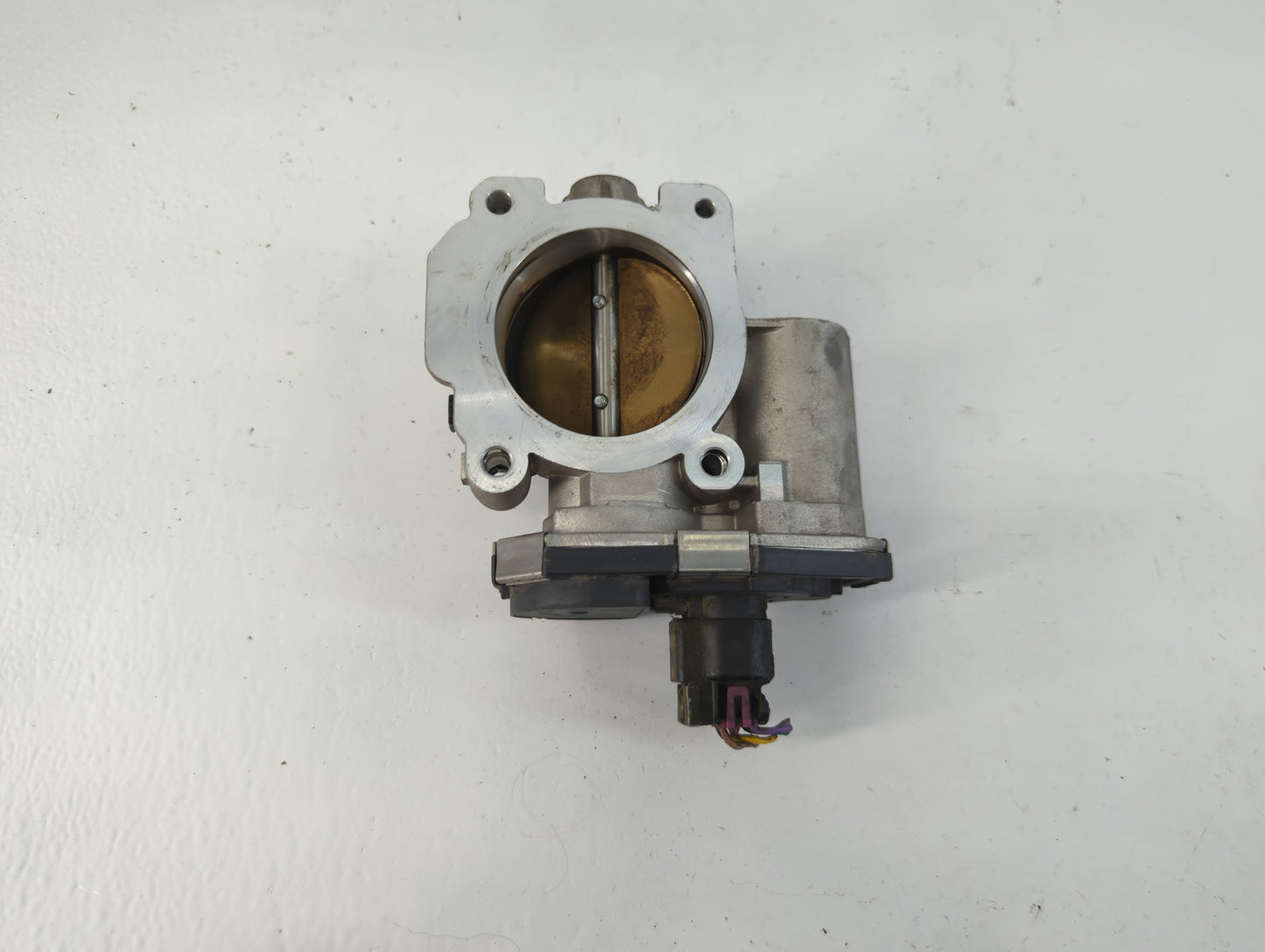 2010-2011 Chevrolet Equinox Throttle Body P/N:0584AA 186AA Fits Fits 2007 2008 2009 2010 2011 2012 OEM Used Auto Parts - Oem