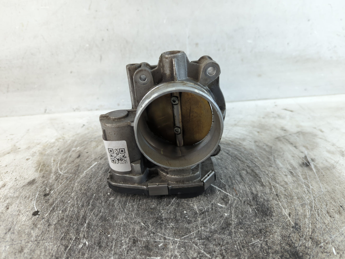 2010-2011 Chevrolet Equinox Throttle Body P/N:3359AA994AA6661C Fits Fits 2007 2008 2009 2010 2011 2012 OEM Used Auto Parts -