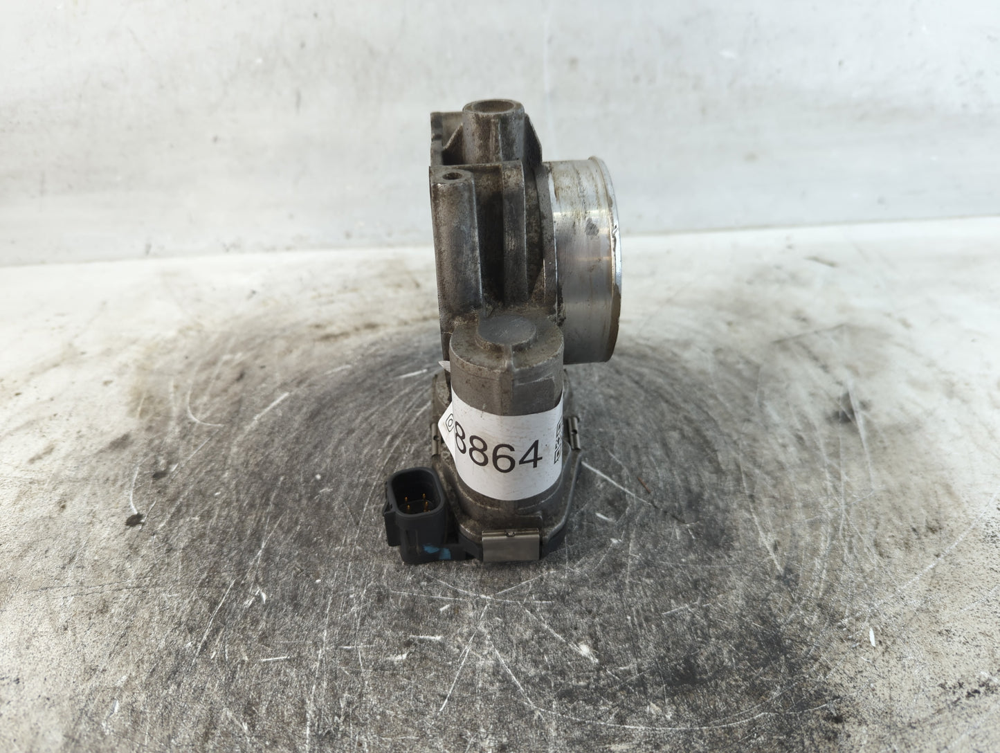 2010-2011 Chevrolet Equinox Throttle Body P/N:3359AA994AA6661C Fits Fits 2007 2008 2009 2010 2011 2012 OEM Used Auto Parts -
