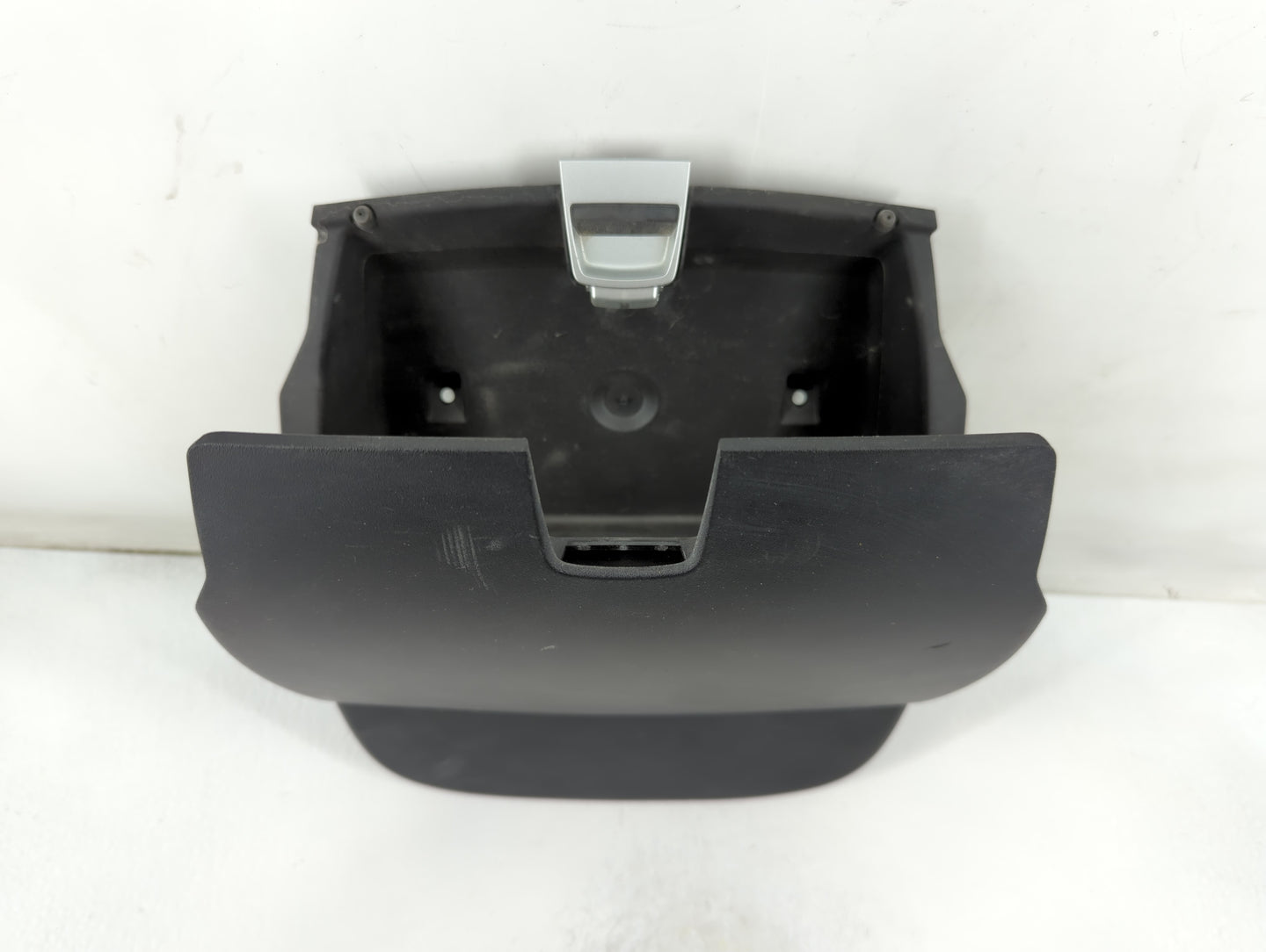 2010 Chevrolet Equinox Overhead Roof Console - Oemusedautoparts1.com