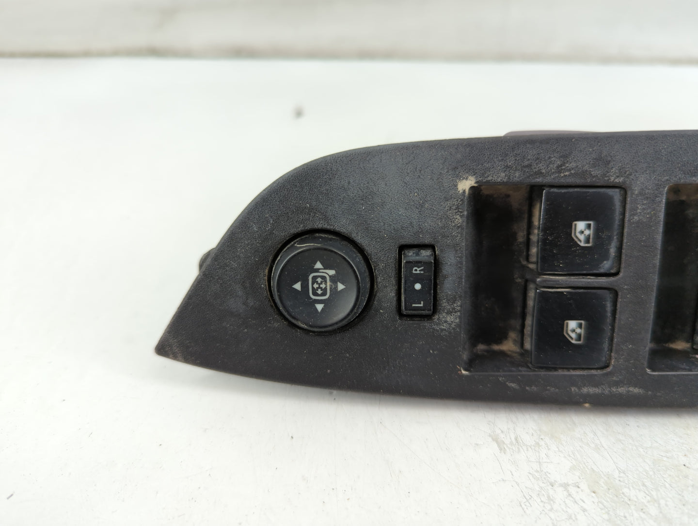 2010-2017 Chevrolet Equinox Master Power Window Switch Replacement Driver Side Left P/N:25983673 Fits OEM Used Auto Parts - 