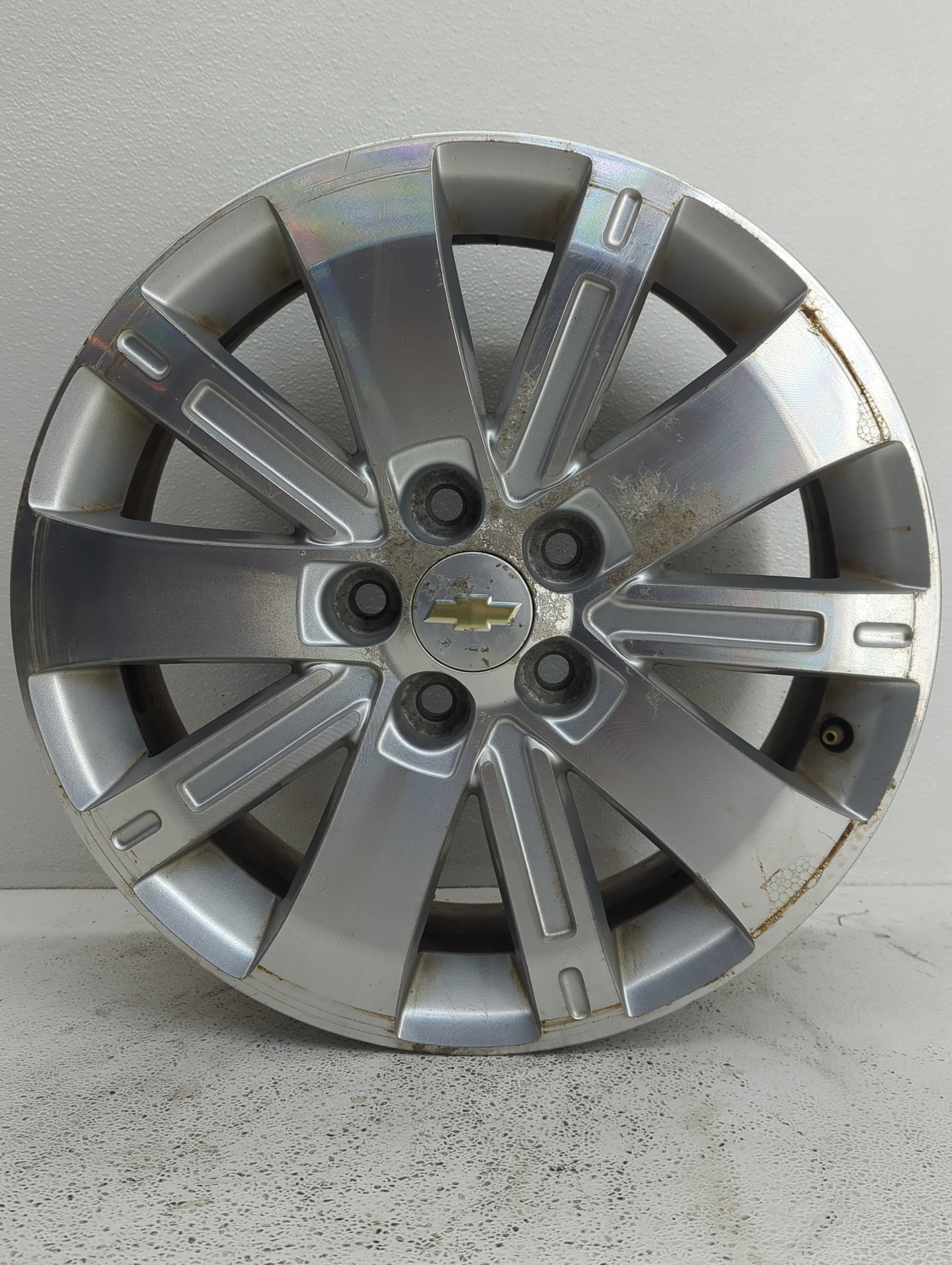 2010-2012 Chevrolet Equinox Oem Wheel Rim - Oemusedautoparts1.com