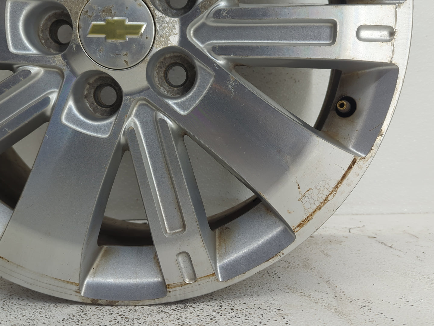 2010-2012 Chevrolet Equinox Oem Wheel Rim - Oemusedautoparts1.com