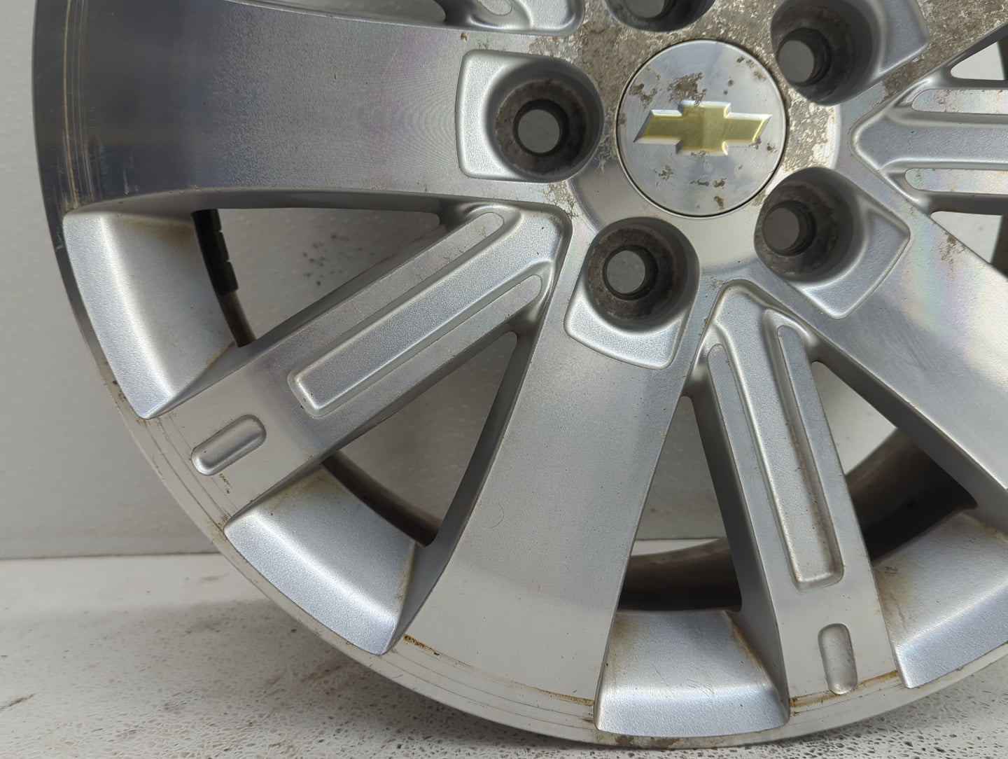 2010-2012 Chevrolet Equinox Oem Wheel Rim - Oemusedautoparts1.com
