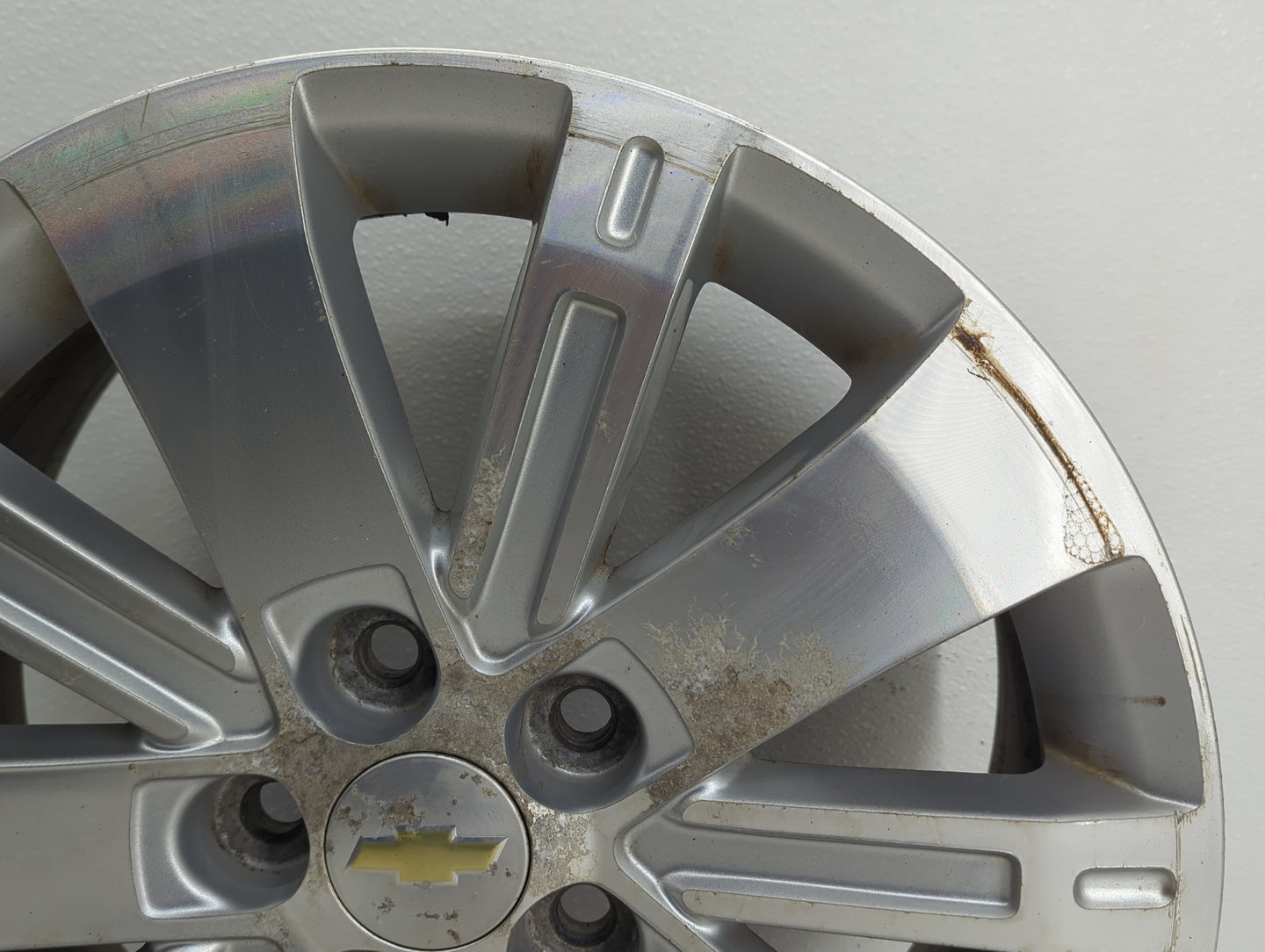 2010-2012 Chevrolet Equinox Oem Wheel Rim - Oemusedautoparts1.com