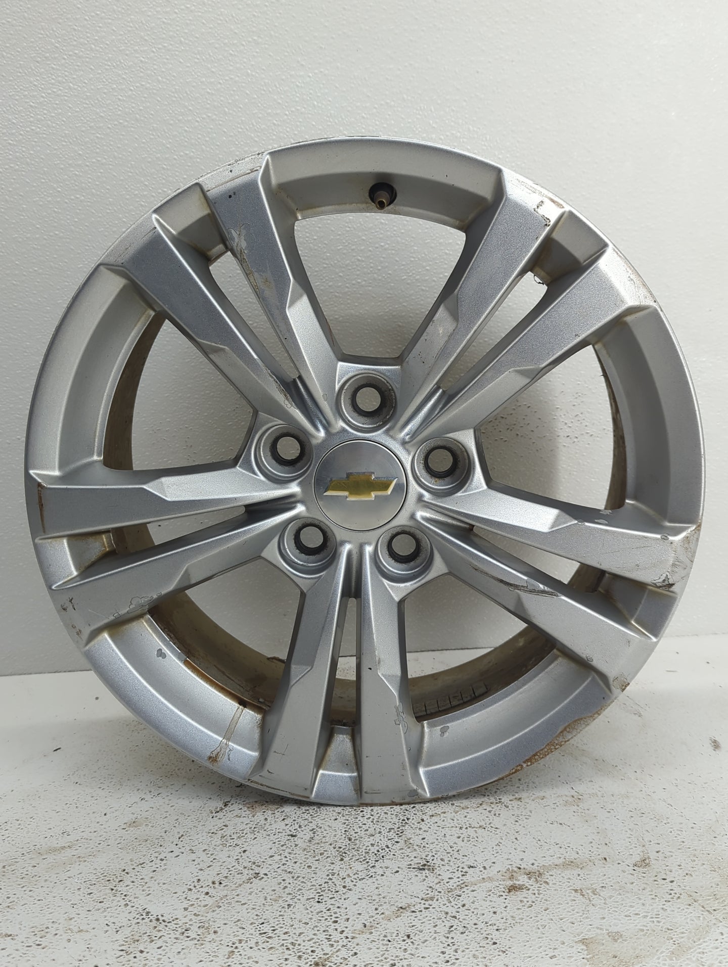 2010-2017 Chevrolet Equinox Oem Wheel Rim - Oemusedautoparts1.com