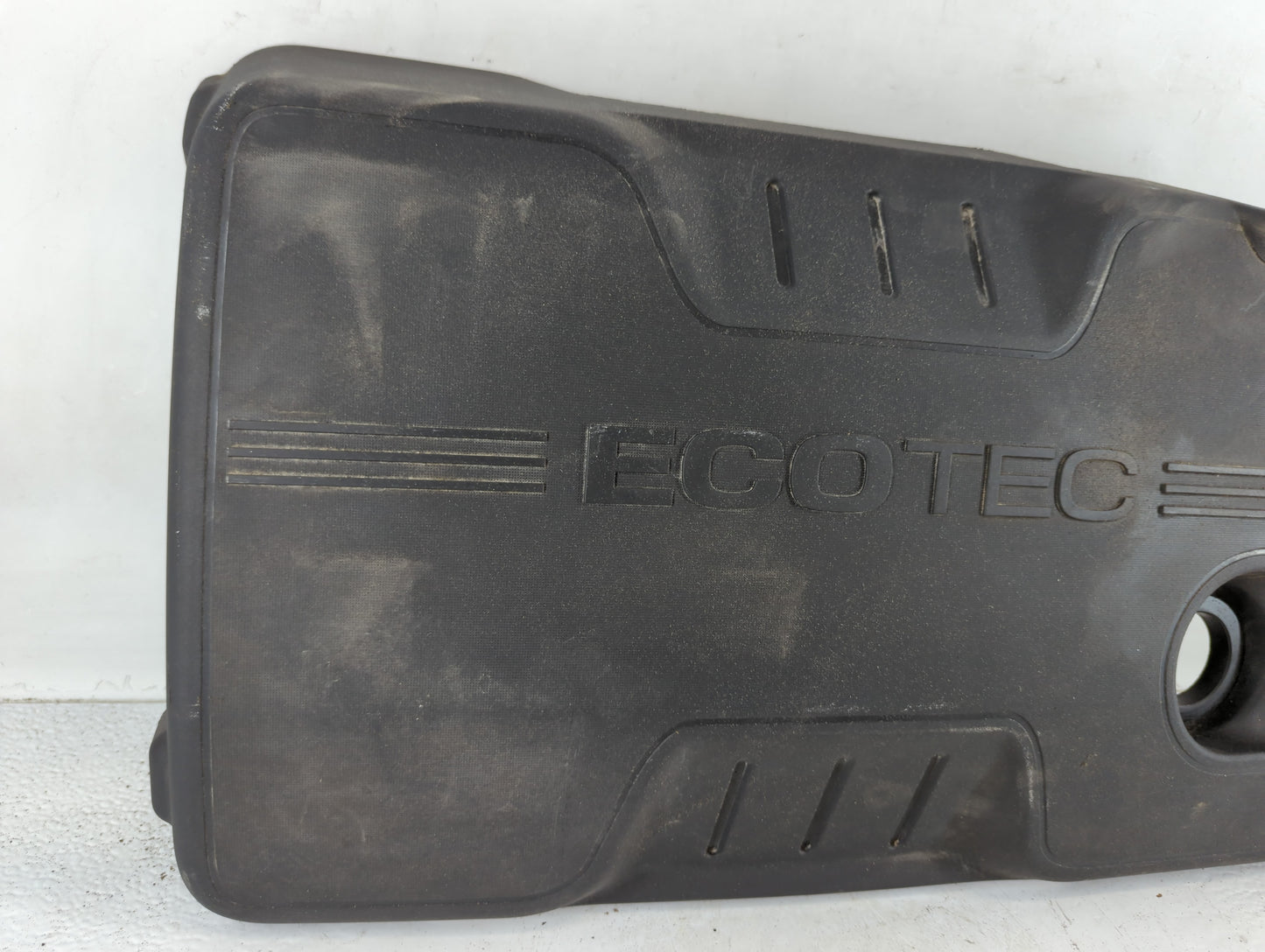 2010 Chevrolet Equinox Engine Cover - Oemusedautoparts1.com