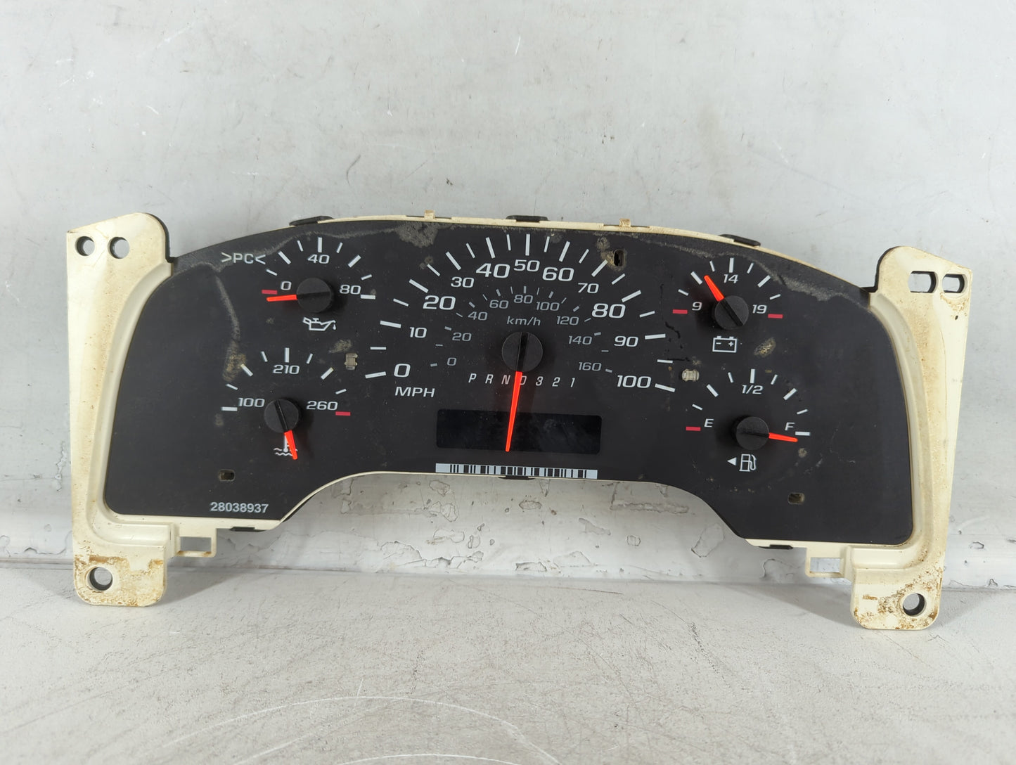 2008-2010 Chevrolet Express 1500 Instrument Cluster Speedometer Gauges P/N:28132658 25932368 Fits Fits 2008 2009 2010 OEM Us