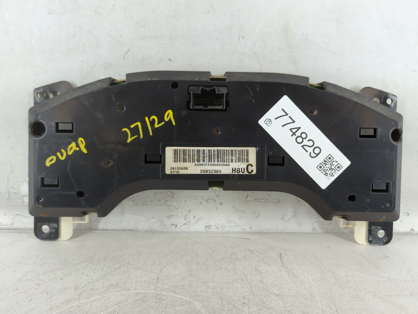 2008-2010 Chevrolet Express 1500 Instrument Cluster Speedometer Gauges P/N:28132658 25932368 Fits Fits 2008 2009 2010 OEM Us