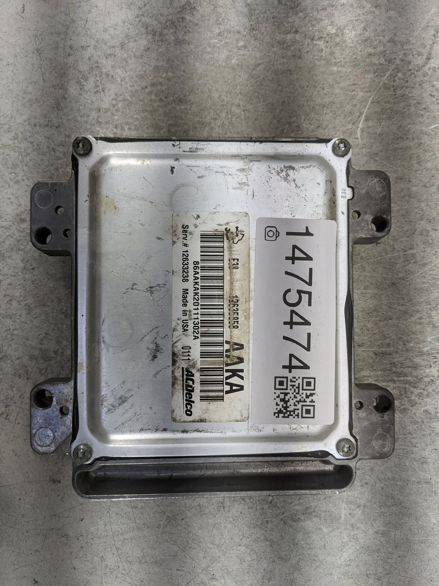 2010-2015 Chevrolet Express 2500 PCM Engine Control Computer ECU ECM PCU OEM P/N:12633238 12635958 Fits OEM Used Auto Parts 