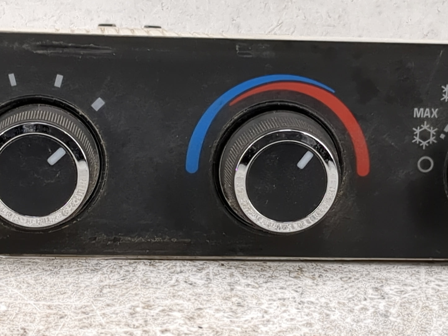 2008-2021 Chevrolet Express 2500 Climate Control Module Temperature AC/Heater Replacement P/N:16202950 Fits OEM Used Auto Pa
