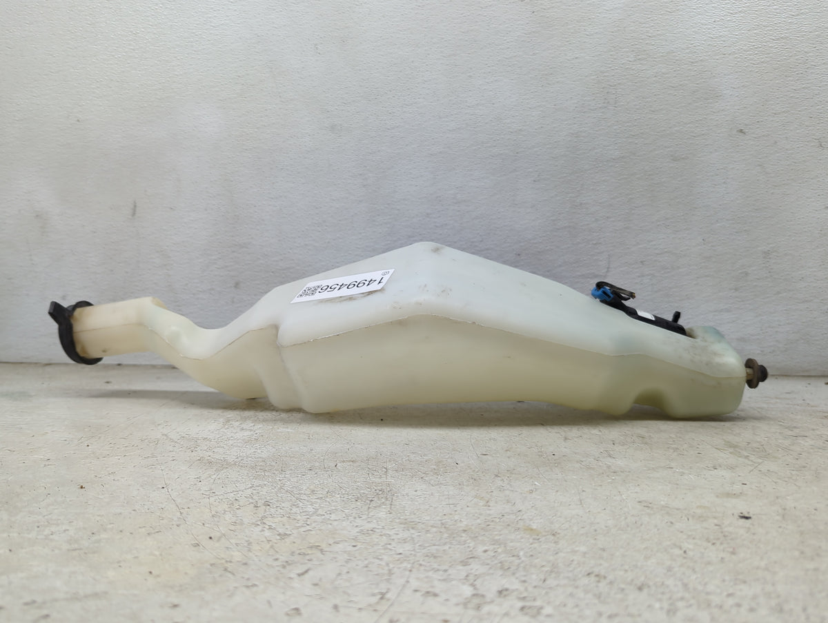 2003 Chevrolet Express 2500 Windshield Washer Fluid Reservoir Bottle Oem 1499456 - Oemusedautoparts1.com
