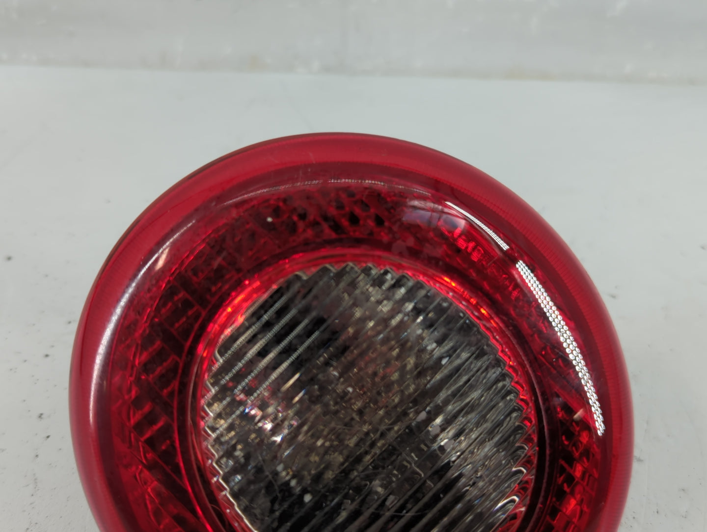 2006-2011 Chevrolet Hhr Tail Light Assembly Passenger Right OEM P/N:16532494 Fits Fits 2006 2007 2008 2009 2010 2011 OEM Use