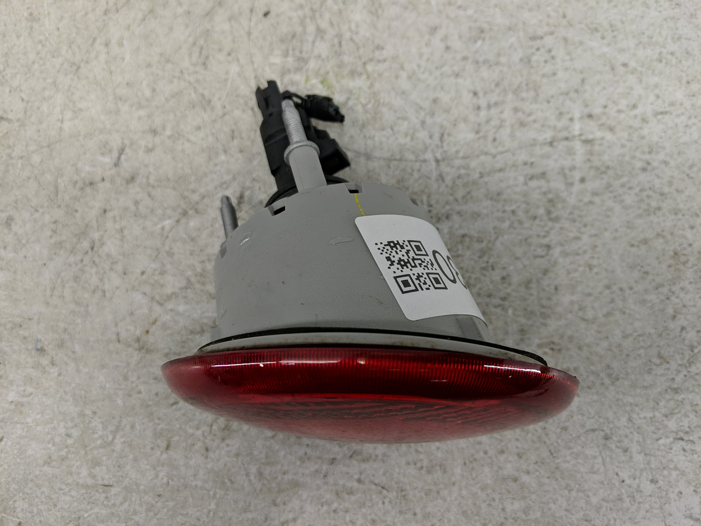 2006-2011 Chevrolet Hhr Tail Light Assembly Passenger Right OEM P/N:16532504 A Fits Fits 2006 2007 2008 2009 2010 2011 OEM U