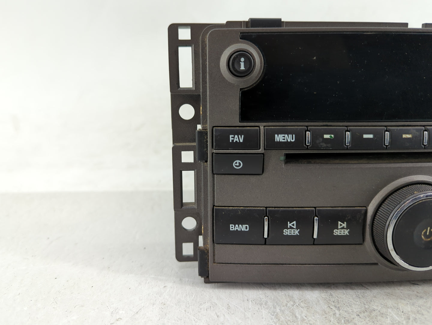 2009-2011 Chevrolet Hhr Radio AM FM Cd Player Receiver Replacement P/N:20919522 Fits Fits 2009 2010 2011 OEM Used Auto Parts