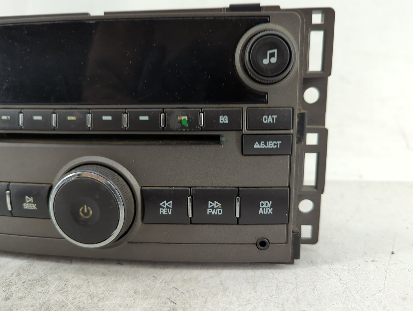 2009-2011 Chevrolet Hhr Radio AM FM Cd Player Receiver Replacement P/N:20919522 Fits Fits 2009 2010 2011 OEM Used Auto Parts