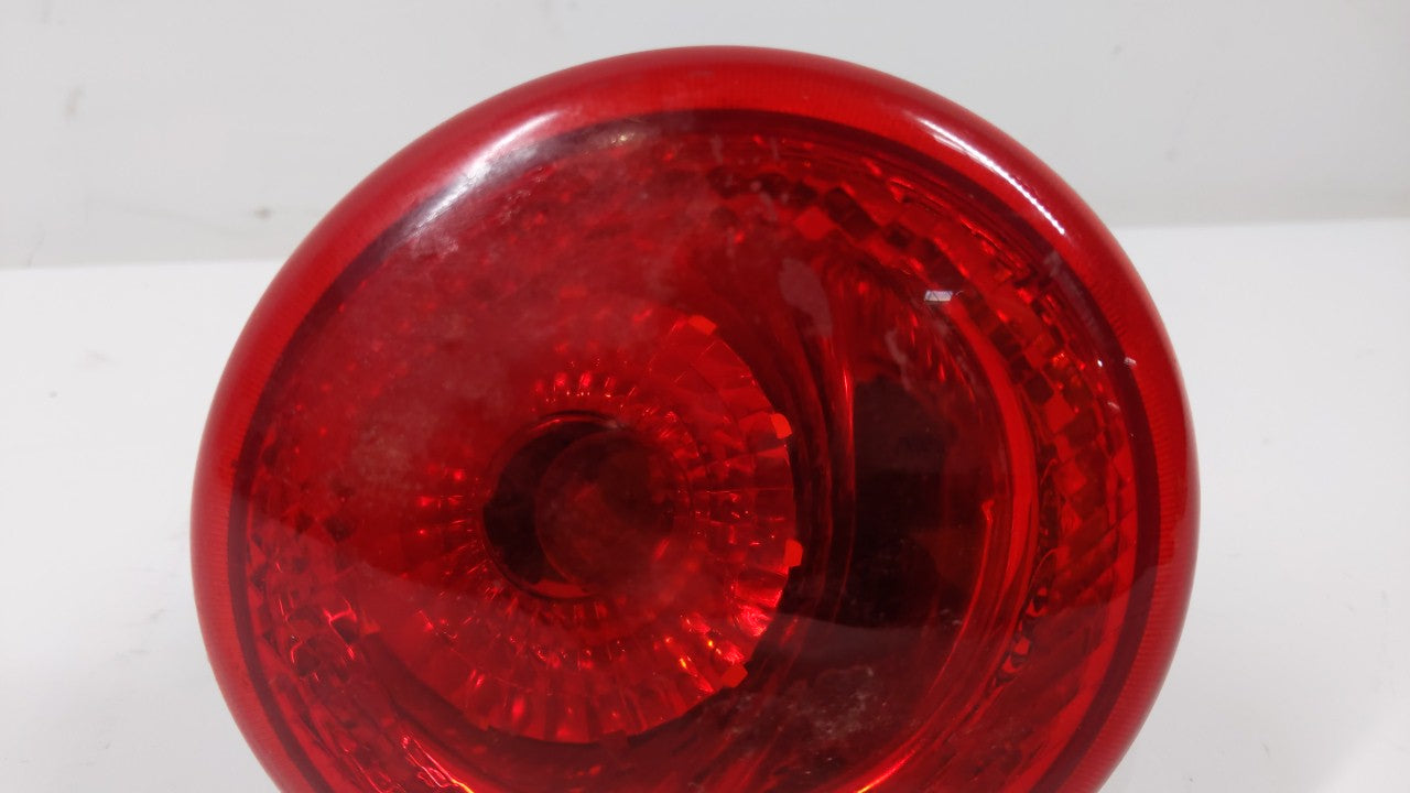 2006-2011 Chevrolet Hhr Tail Light Assembly Driver Left OEM P/N:20778530 16532503 Fits Fits 2006 2007 2008 2009 2010 2011 OE