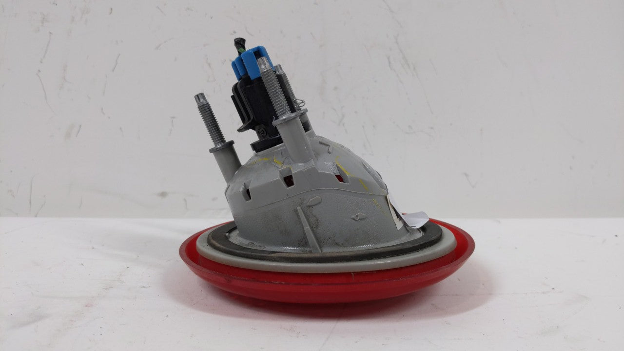 2006-2011 Chevrolet Hhr Tail Light Assembly Driver Left OEM P/N:20778528 15875485 Fits Fits 2006 2007 2008 2009 2010 2011 OE