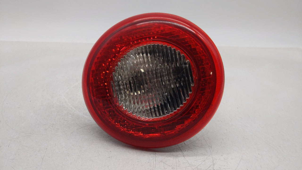 2006-2011 Chevrolet Hhr Tail Light Assembly Driver Left OEM P/N:15875406 20778528 Fits Fits 2006 2007 2008 2009 2010 2011 OE